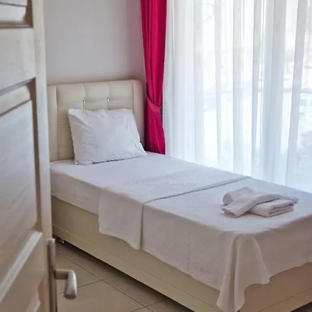 Defne Lorina Butik Hotel *